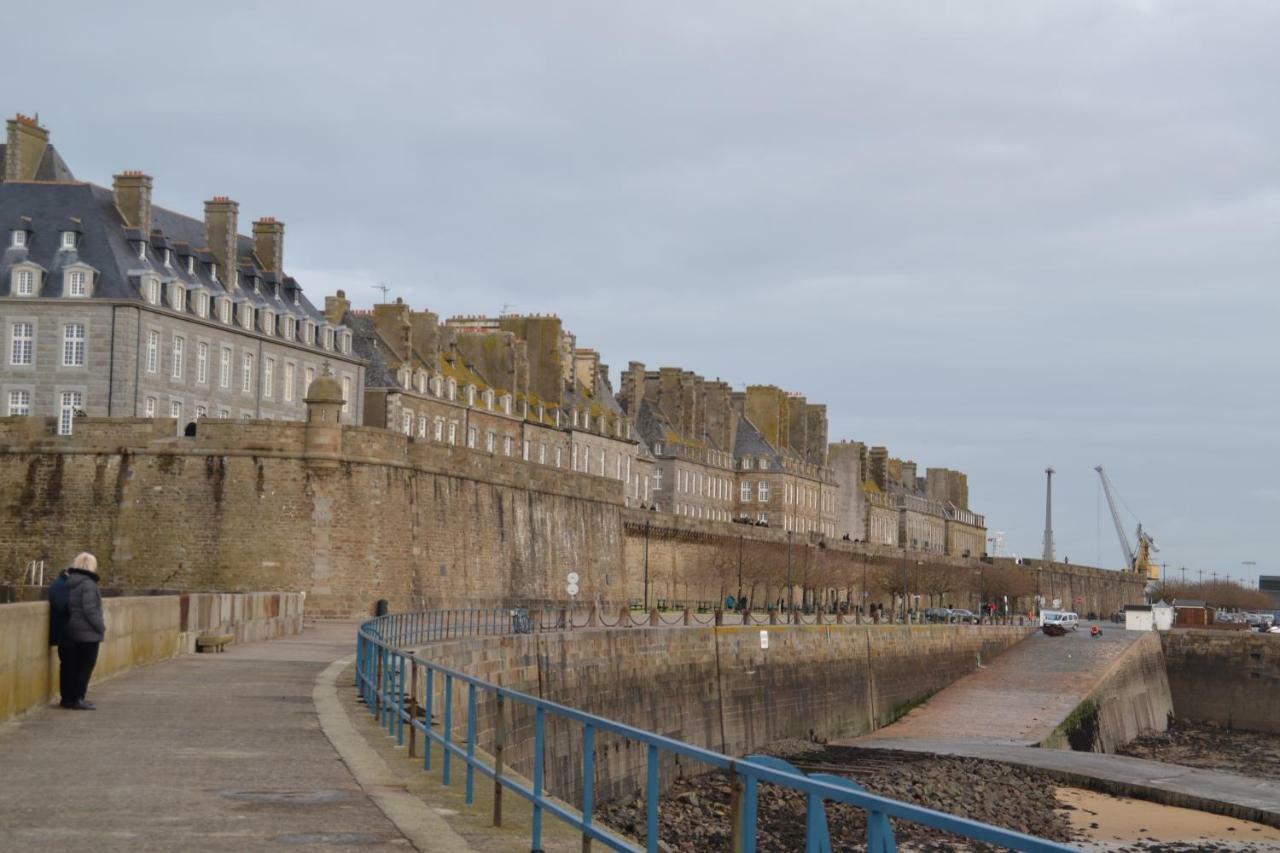 Appartement St Malo Rotheneuf Сен Мало Екстериор снимка